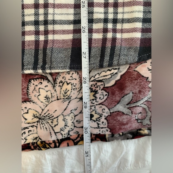 Cedarwood State  Plaid Button Down Shirt With Velvet Back - Picture 11 of 16